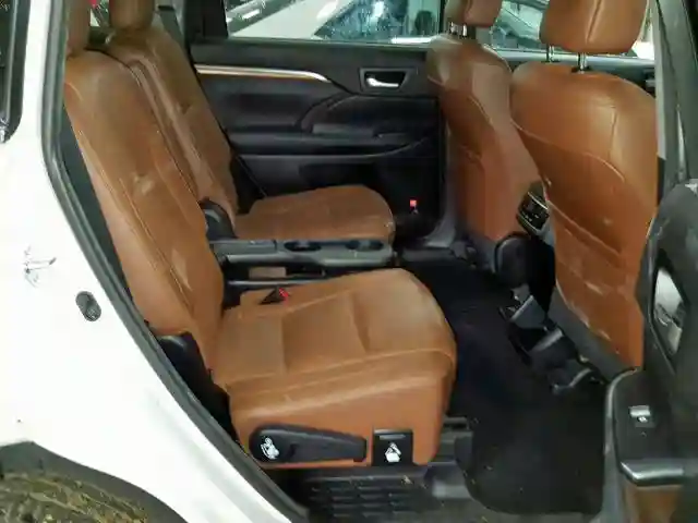 5TDDZRFH9HS397418 2017 TOYOTA HIGHLANDER LIMITED-5
