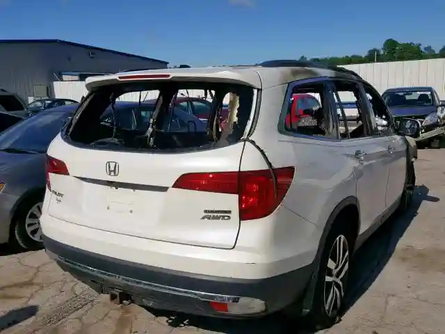 5FNYF6H91HB021816 2017 HONDA PILOT TOURING-3