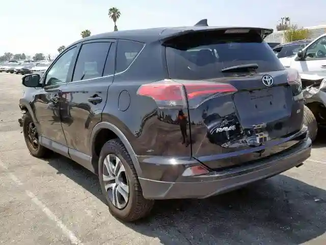 2T3ZFREV5JW432496 2018 TOYOTA RAV4 LE-2