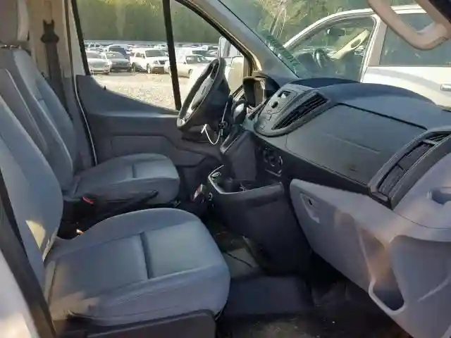 1FTYE9ZM6JKA37820 2018 FORD TRANSIT T-150-4