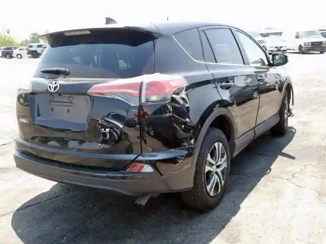 2T3ZFREV5JW432496 2018 TOYOTA RAV4 LE-3