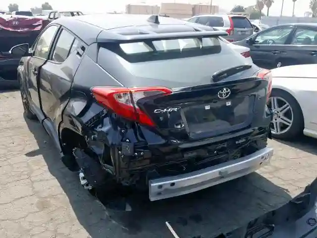 JTNKHMBX8K1033730 2019 TOYOTA C-HR XLE-2