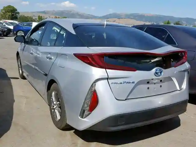JTDKARFP1H3039284 2017 TOYOTA PRIUS PRIME-2