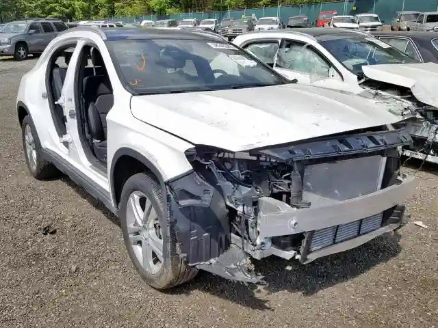 WDCTG4GB2JJ530144 2018 MERCEDES-BENZ GLA 250 4MATIC-0