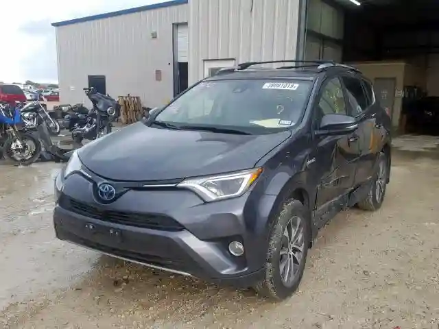 JTMRJREV0JD156370 2018 TOYOTA RAV4 HV LE-1
