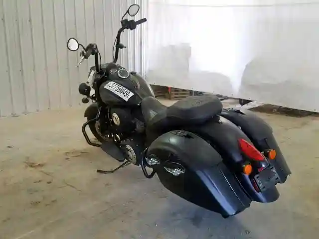 56KTHDAA8J3357909 2018 INDIAN MOTORCYCLE CO. SPRINGFIELD DARK HORSE-2