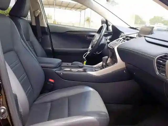 JTJYARBZ1G2038526 2016 LEXUS NX 200T-4