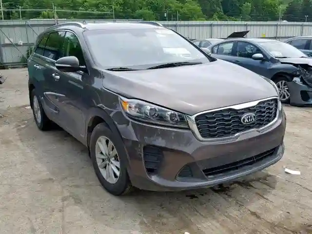 5XYPGDA39KG437132 2019 KIA SORENTO LX-0