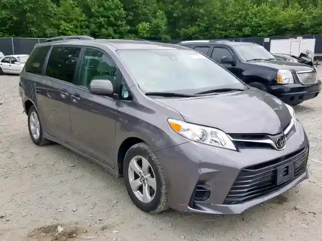 5TDKZ3DC4JS956827 2018 TOYOTA SIENNA LE-0