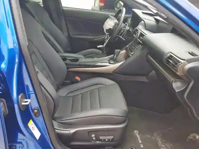 JTHBA1D21J5083531 2018 LEXUS IS 300-4