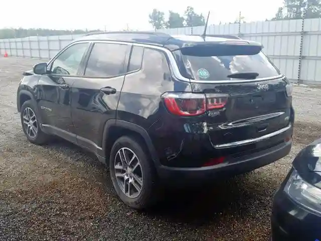 3C4NJCBB2JT495082 2018 JEEP COMPASS LATITUDE-2