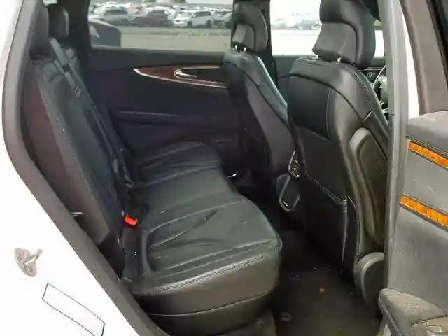 2LMTJ6LR3GBL24754 2016 LINCOLN MKX RESERVE-5