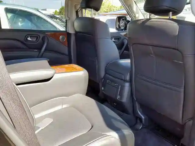 JN8AZ2NE2K9233021 2019 INFINITI QX80 LUXE-5