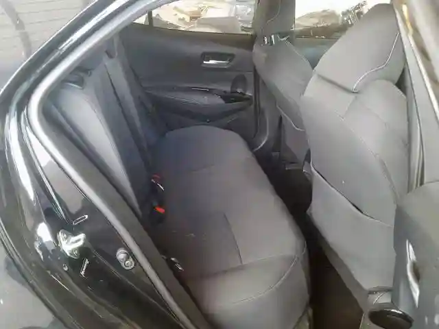 JTNK4RBE8K3002604 2019 TOYOTA COROLLA SE-5