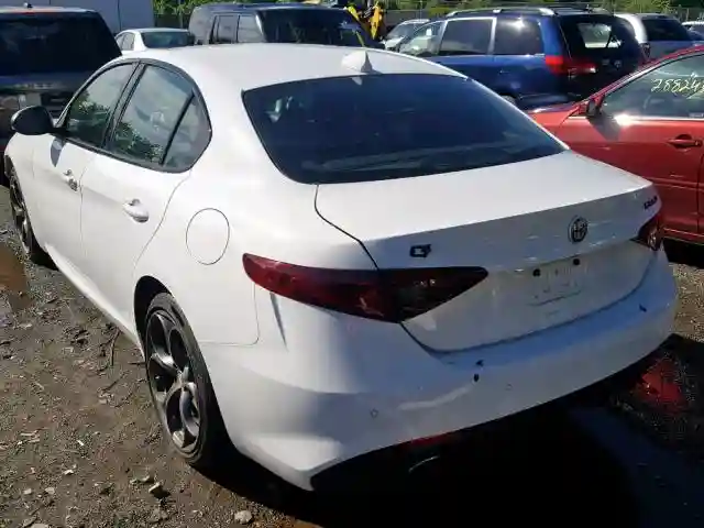 ZARFAEEN7J7596859 2018 ALFA ROMEO GIULIA TI Q4-2