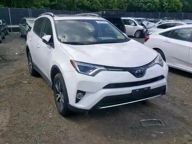 JTMRFREVXJJ241946 2018 TOYOTA RAV4 ADVENTURE-0