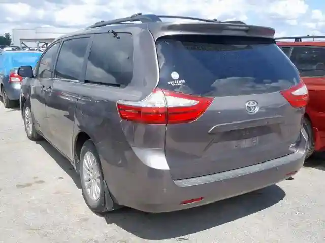 5TDYK3DC0GS764862 2016 TOYOTA SIENNA XLE-2