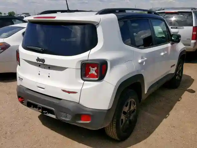 ZACCJBCB5JPH12809 2018 JEEP RENEGADE TRAILHAWK-3
