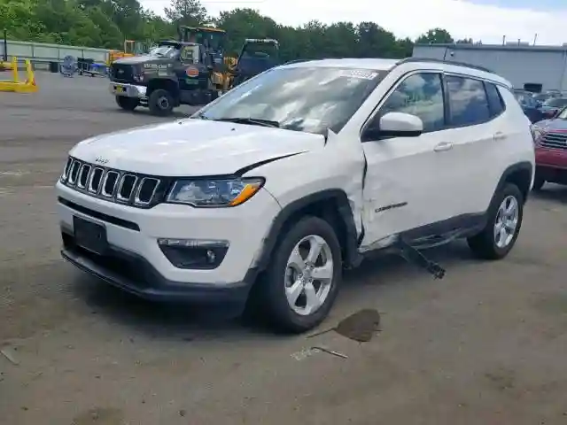 3C4NJDBB7JT345278 2018 JEEP COMPASS LATITUDE-1