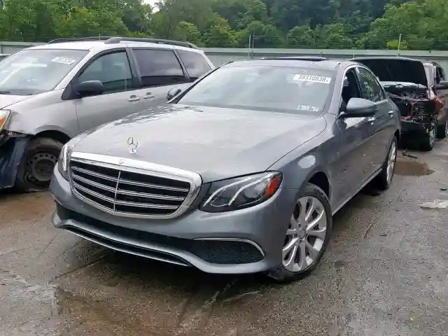 WDDZF4KB1HA075975 2017 MERCEDES-BENZ E 300 4MATIC-1