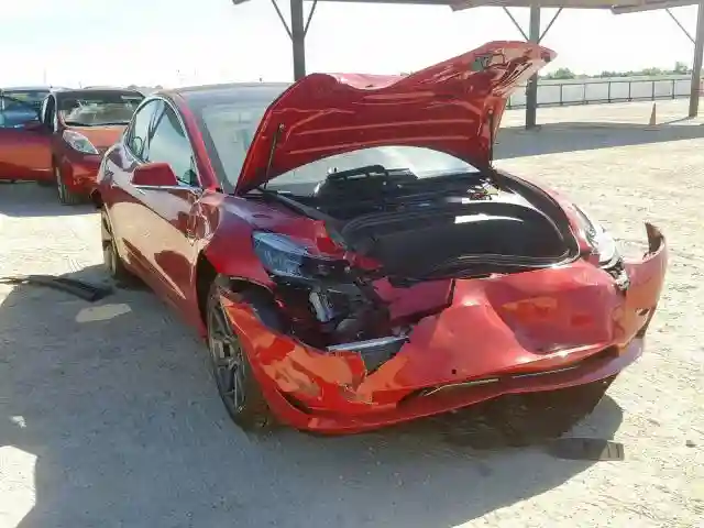 5YJ3E1EA0KF312295 2019 TESLA MODEL 3-0