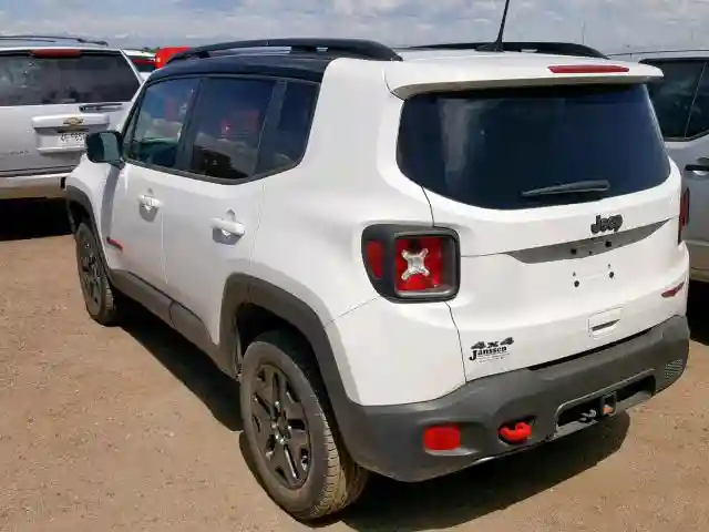 ZACCJBCB5JPH12809 2018 JEEP RENEGADE TRAILHAWK-2