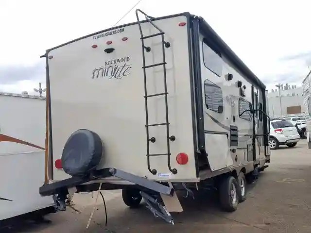 4X4TRLA24JD422197 2018 ROCK MINI LITE-3