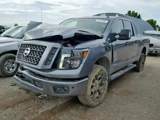 1N6BA1F43JN525044 2018 NISSAN TITAN XD SL-1