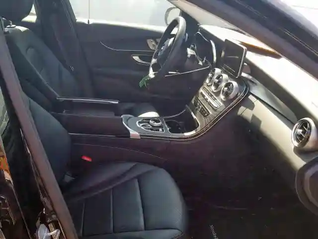 55SWF4KB7HU223422 2017 MERCEDES-BENZ C 300 4MATIC-4