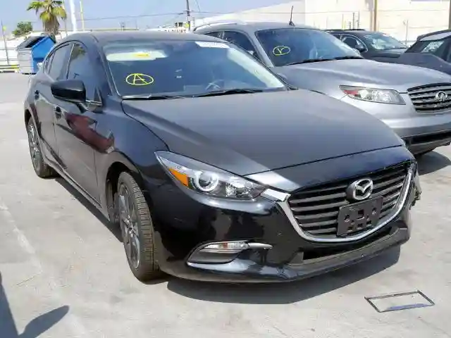 3MZBN1L35JM259455 2018 MAZDA 3 TOURING-0