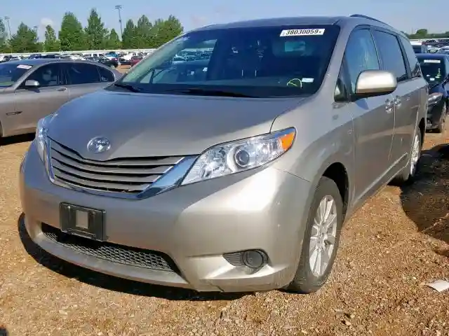 5TDJZ3DC7HS159199 2017 TOYOTA SIENNA LE-1