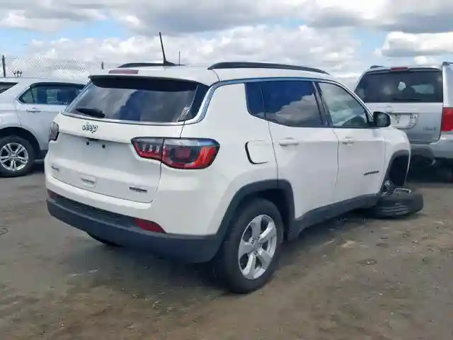 3C4NJDBB7JT345278 2018 JEEP COMPASS LATITUDE-3
