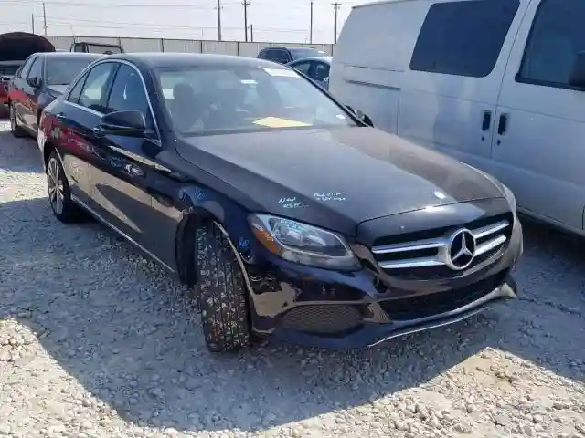 55SWF4KB7HU223422 2017 MERCEDES-BENZ C 300 4MATIC-0