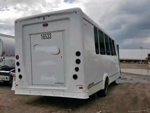 1FDFE4FS1HDC16533 2017 FORD ECONOLINE E450 SUPER DUTY CUTAWAY VAN-3