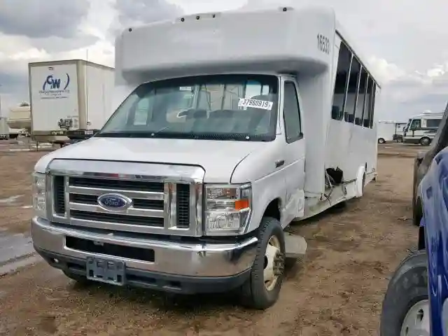 1FDFE4FS1HDC16533 2017 FORD ECONOLINE E450 SUPER DUTY CUTAWAY VAN-1