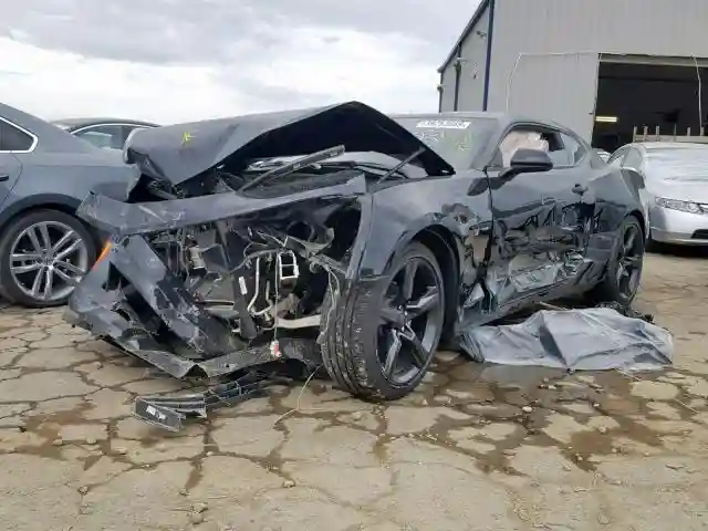 1G1FD1RSXJ0188920 2018 CHEVROLET CAMARO LT-1