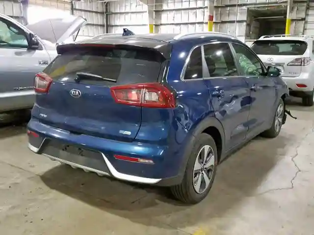 KNDCE3LC8J5142302 2018 KIA NIRO TOURING-3