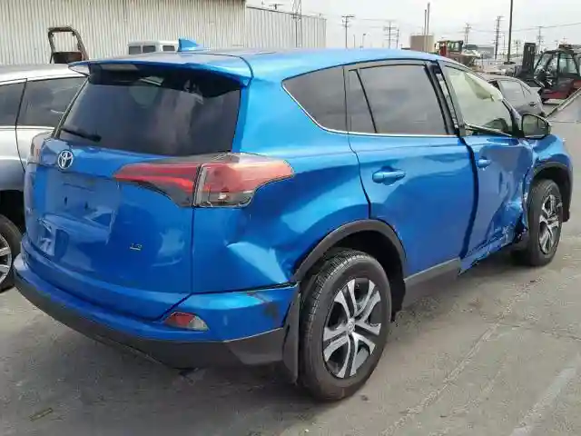 JTMZFREV5JJ743604 2018 TOYOTA RAV4 LE-3