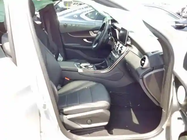 WDC0G4JB8HV004177 2017 MERCEDES-BENZ GLC 300-4