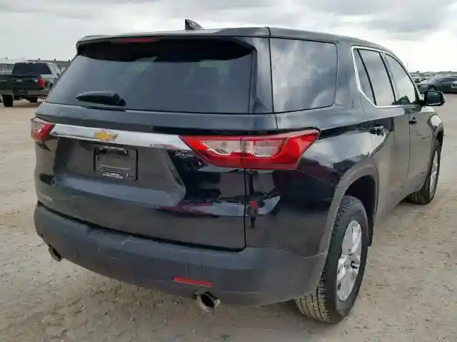 1GNERFKW2KJ181574 2019 CHEVROLET TRAVERSE LS-3