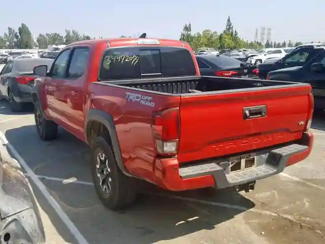 3TMAZ5CN8JM056121 2018 TOYOTA TACOMA DOUBLE CAB-2