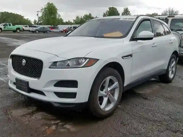 SADCJ2EV2JA241097 2018 JAGUAR F-PACE PREMIUM-1