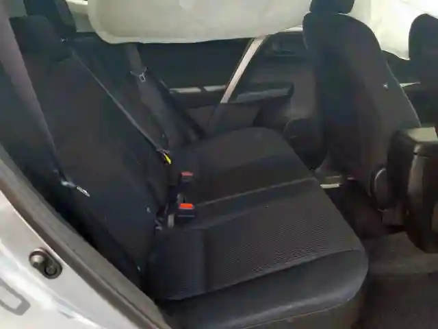 JTMZFREV6JJ177761 2018 TOYOTA RAV4 LE-5