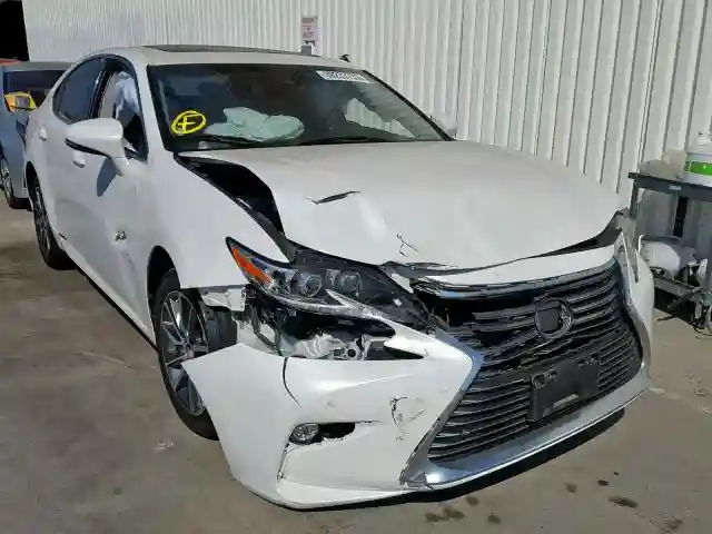 JTHBW1GG2H2147029 2017 LEXUS ES 300H-0