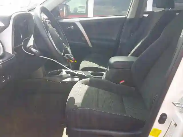 JTMRJREV6JD196890 2018 TOYOTA RAV4 HV LE-4