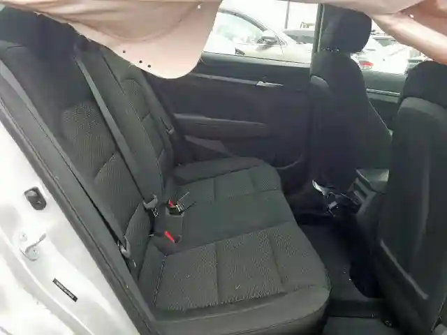 5NPD84LF5KH449410 2019 HYUNDAI ELANTRA SEL-5