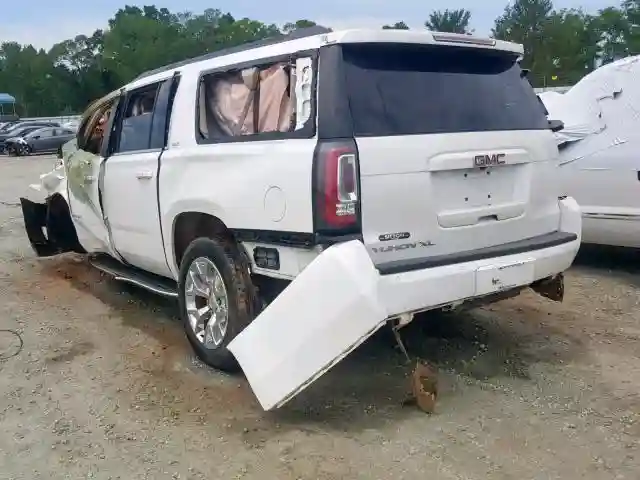 1GKS2GKC7GR270520 2016 GMC YUKON XL K1500 SLT-2
