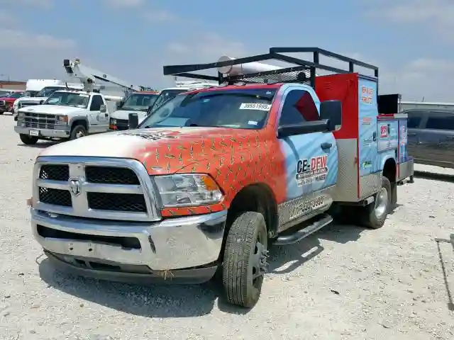 3C7WRSAJ6HG623653 2017 RAM 3500-1