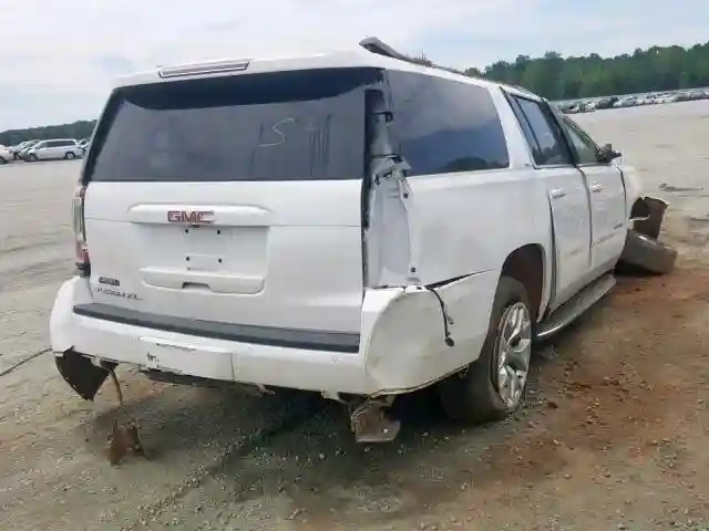 1GKS2GKC7GR270520 2016 GMC YUKON XL K1500 SLT-3