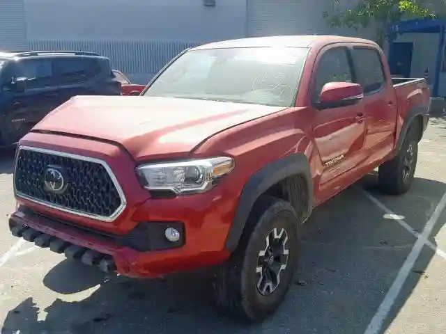 3TMAZ5CN8JM056121 2018 TOYOTA TACOMA DOUBLE CAB-1